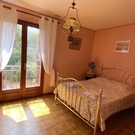 Seaview Garden LʼÎle-Rousse