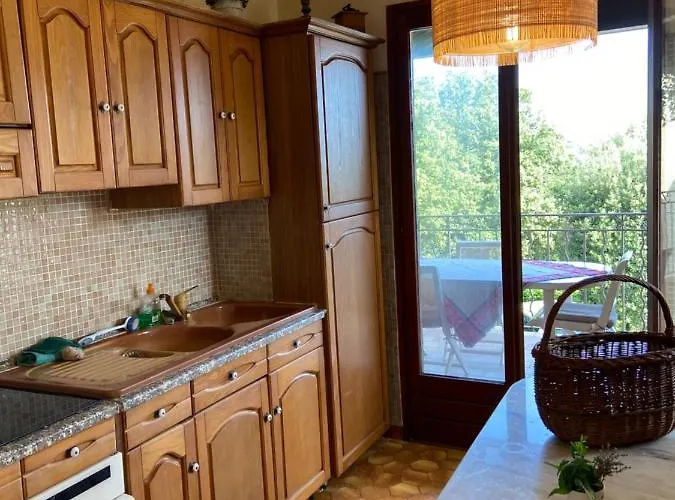 Seaview Garden Apartament LʼÎle-Rousse